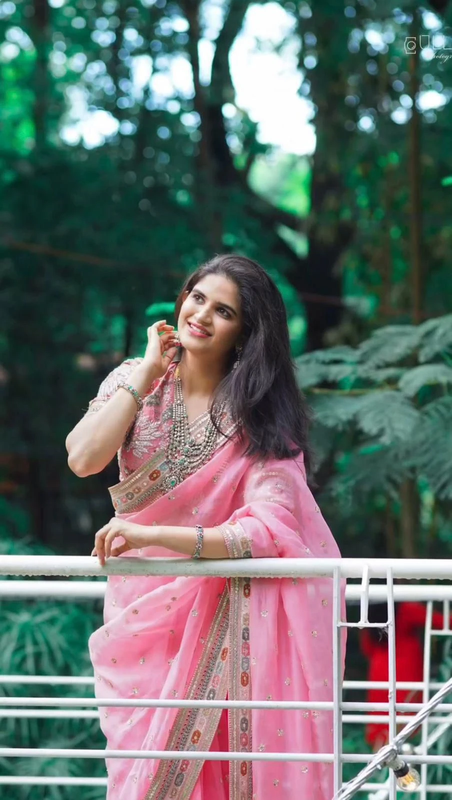 SAREE : HEAVY SOFT TISSU ORGANZA SILK ON HEAVY EMBROIDERY ZARI MULTI THREAD, DORI & SEQUENCES WORK ALL OVER SAREE WITH BEAUTIFUL LACE BORDER ON SAREE